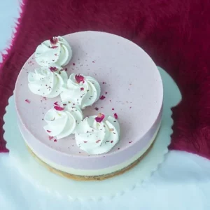 玫瑰荔枝紅桑子慕絲蛋糕 - Tiffany’s Community Bakery